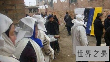 【图】路边野餐这部电影在2016年上映 剧情很符合实践也