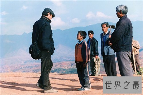 【图】千里走单骑影评剧情引见 张艺谋导演多部作品介