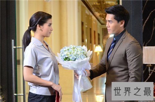 【图】魔幻天使剧情影评引见 男女主角角色剖析