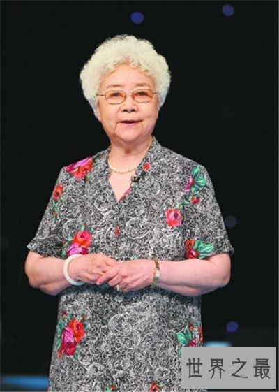 【图】田华集体材料引见 老长辈由于田华一家4患癌而不