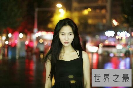 【图】黄家驹乐队当时演奏的一首歌曲 冷雨夜 很是伤情