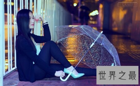 【图】黄家驹乐队当时演奏的一首歌曲 冷雨夜 很是伤情