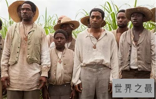 【图】为奴十二年剧情影评引见 由关于黑奴的小说改编