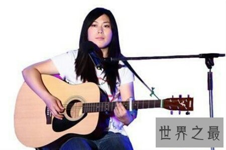 【图】能否还记得那个曾经登上春晚舞台唱歌的西单女