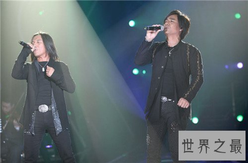 【图】还珠格格主题曲原唱及歌词引见 能源火车唱遍大