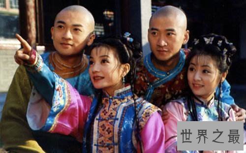 【图】还珠格格主题曲原唱及歌词引见 能源火车唱遍大