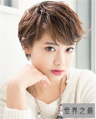 【图】头发多的女生适宜什么发型 不同脸型怎样做发型