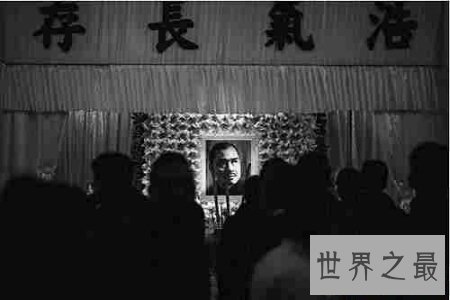 【图】香港黑社会老大排名进去了 他竟然是第一 让人意