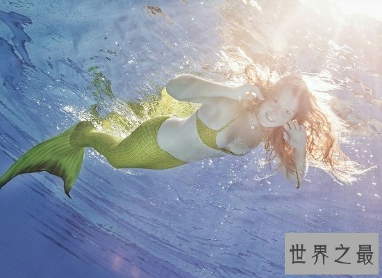 【图】超级恐惧的惊悚片杀手美人鱼，血腥与杀戮正在