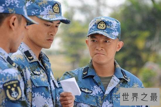 【图】火蓝刀锋2被誉为海军版兵士突击 杨志刚饰演蒋小