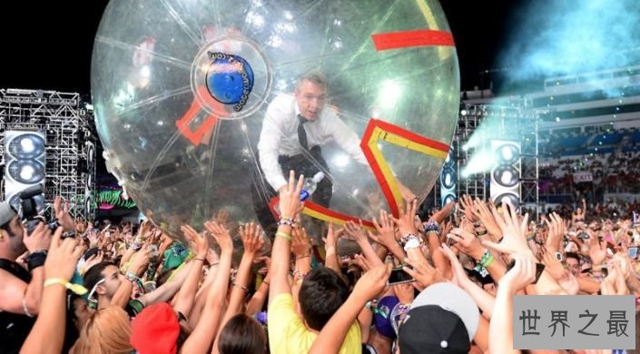 迪波洛 收入2850万美元