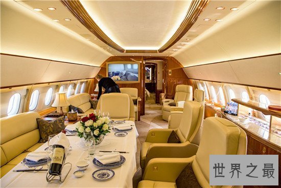 【图】成龙公家飞机再添一架 花费4亿可包容20人