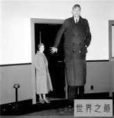 【图】罗伯特·沃德洛身高接近三米 年仅22岁睡梦中去世