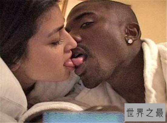 【图】金卡戴珊2小时残缺版性爱视频流出 前男友100万美