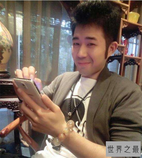 【图】王子文老公刘丰源微博晒亲密照 两人生存甘美已