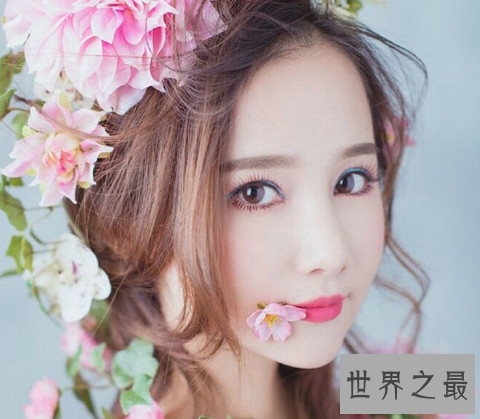 【图】伊芙蕾雅为上位不惜大玩4P,性感背后的假相不堪