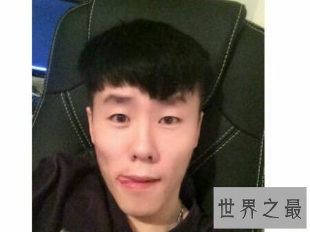【图】莫磊是八十年代的一个黑帮老大 权利十分的大