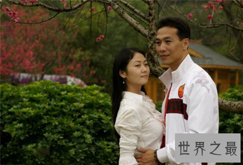 【图】莫菁门艳照过于色情引发人肉 涉事男主最终被判
