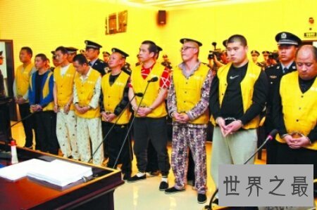 【图】菜刀队VS砍刀队是一场十分窝囊的打架斗殴事情