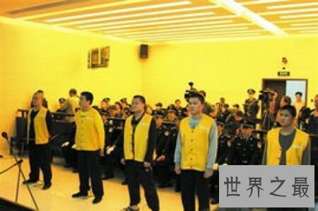 【图】菜刀队VS砍刀队是一场十分窝囊的打架斗殴事情