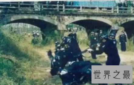 【图】从一个一般工人到黑权利的头头 关于乔四照片