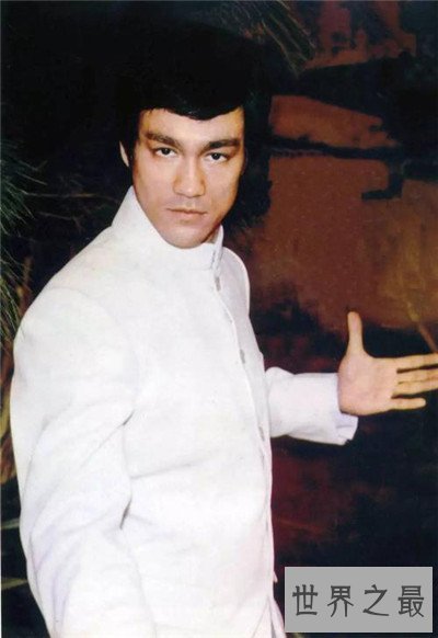 【图】李小龙是怎样死的 一代英雄突然一夜暴毙