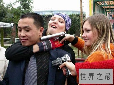 【图】俄国美女私生存淫乱不堪 你怎样看俄国美女