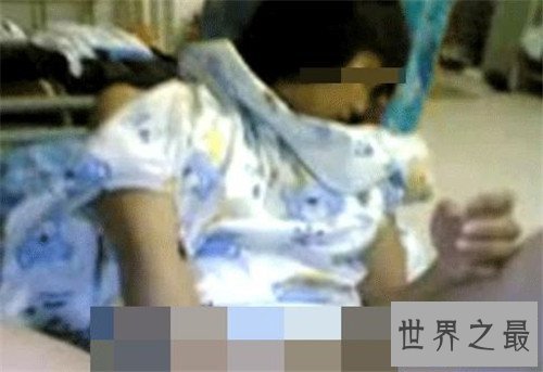 【图】酒瓶门事情视频回忆 视频中男子一直没有出面