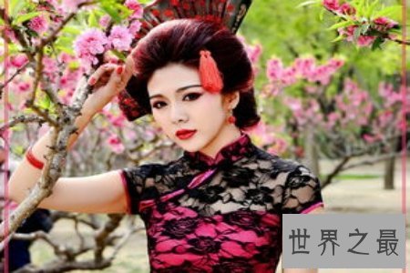 【图】旗袍美女们向咱们展示的不只是本身的神韵 还传