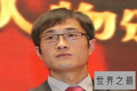 【图】王辉简历非常丰富 他向本人交出了一份称心的答
