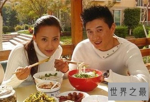 【图】马雅舒图片全家照曝光 与吴奇隆离婚缘由成迷