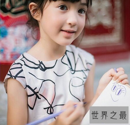 【图】夏天poppy真的是事实当中的小天使 长得好可恶