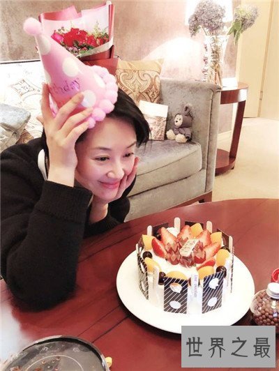 【图】许晴图片可谓不老女神 直播卸妆照旧少女心满满