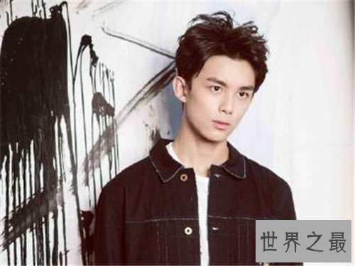 【图】明星高考问题引见 关晓彤竟然考了500多分