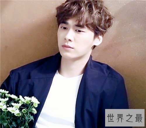 【图】明星高考问题引见 关晓彤竟然考了500多分