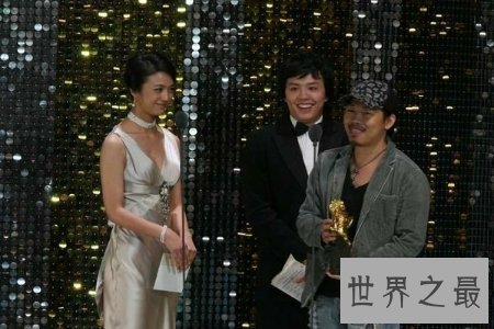 【图】金马奖是华语界最重要的奖项之一 许多艺人为它