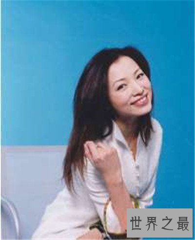 【图】董卿图片美貌气质并存 现在已经43岁事业恋情双