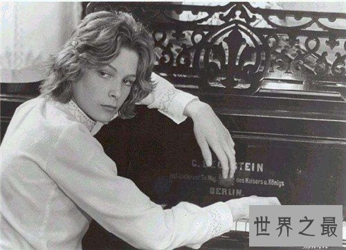 【图】伯恩·安德森曾是最美少年 现在已60多岁结婚生子