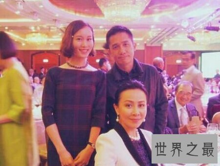 【图】据说梁朝伟老婆十分的性感 是一个大美人