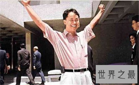 【图】世纪贼王张子强老婆 带着两个孩子现状怎样样