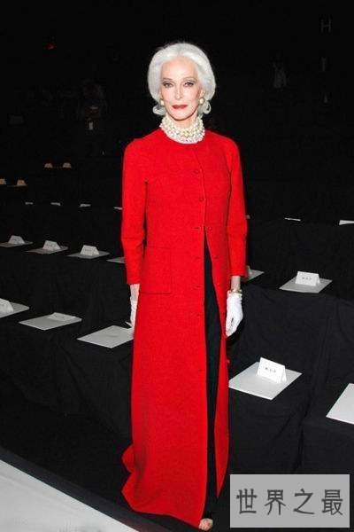 【图】名模卡门的职业生涯引见 16岁就买下本人第一任