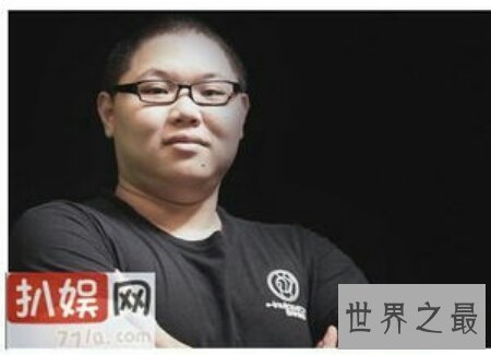 【图】pdd扔蛇门是向父母要钱 花钱大手大脚的事件