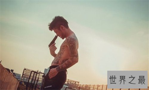 【图】仙洋被打事情是怎样回事 天佑生日团聚直播回应