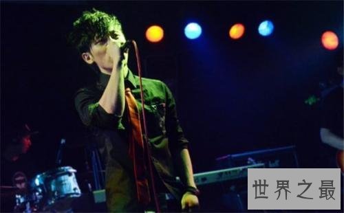 【图】中国知名的唱歌软件 每个唱进去都有巨星范