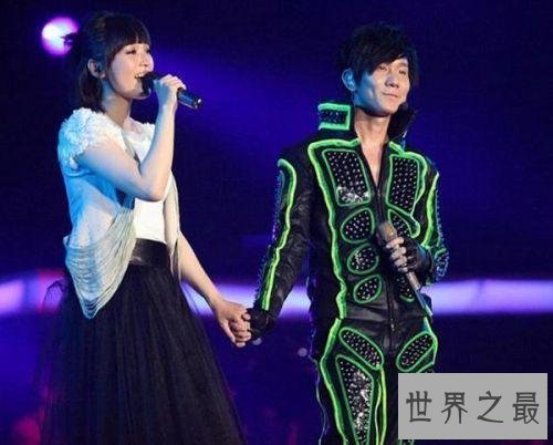 【图】中国知名的唱歌软件 每个唱进去都有巨星范