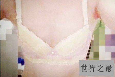 【图】平胸大赛让人匪夷所思 没想到平胸也是炫耀的资