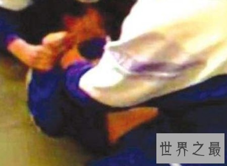 【图】慈溪职高摸奶事情是人性的歪曲还是教育的败坏