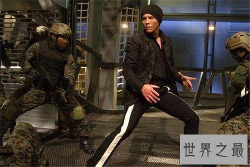 【图】向佐在北京被打网传与京城四少无关 向华强儿子