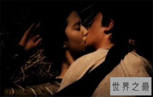 【图】刘亦菲裸身拍戏大尺度 裸照风波背后假相竟然是