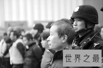 【图】每个中央都会有各自黑老大 黑社会权利不容小觑